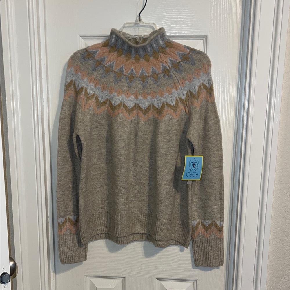 CeCe Gray and Tan Patterned Sweater size M
